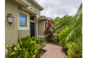 MLS# R10642587, Vero Beach, Florida 32967