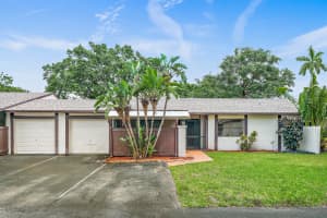 24 Horicon Ct, Royal Palm Beach, FL 33411, Sold 11/09/20