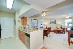 215 NW Flagler Ave, Stuart, FL 34994, Sold 01/21/21