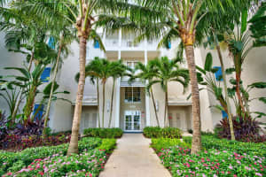 422 Bay Colony Dr N, Juno Beach, FL 33408, Sold 11/20/20