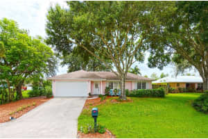 437 10th Ct, Vero Beach, FL 32962, Sold 08/27/20