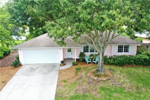 437 10th Ct, Vero Beach, FL 32962, Sold 08/27/20