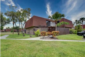 8109 Boca Rio Dr, Boca Raton, FL 33433, Sold 10/16/20