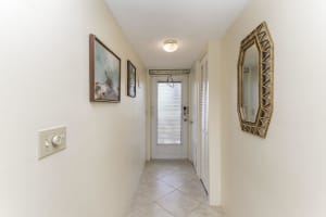 921 Spanish Cir, Delray Beach, FL 33483, Sold 12/09/20