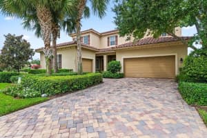 MLS# R10643085, Vero Beach, Florida 32967