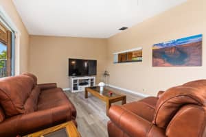 684 Connestee Rd, West Palm Beach, FL 33413, Sold 09/29/20