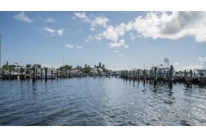 1660 12 Oaks Way, North Palm Beach, FL 33408, Sold 11/09/20