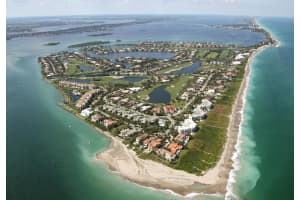 1648 SE Sailfish Point Blvd, Stuart, FL 34996, Sold 09/01/20