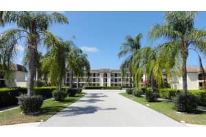 313 Lake Cir, North Palm Beach, FL 33408, Sold 12/04/20