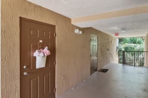 221 Villa Cir, Boynton Beach, FL 33435, Sold 09/12/20