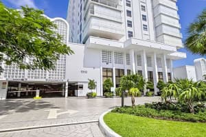 1010 S Ocean Blvd, Pompano Beach, FL 33062, Sold 11/19/20