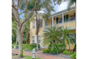 1022 E Heritage Club Cir, Delray Beach, FL 33483, Sold 10/29/20