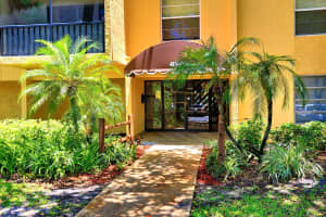 470 NW 20th St, Boca Raton, FL 33431, Sold 11/02/20