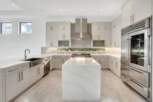 2560 NW 75th St, Boca Raton, FL 33496, Sold 10/08/20