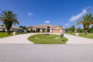 718 SE Hidden River Dr, Port St. Lucie, FL 34983, Sold 12/30/20