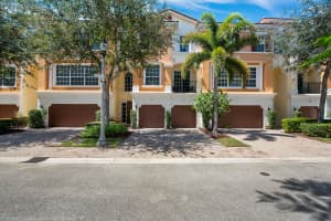 655 NE Trieste Ln, Boca Raton, FL 33487, Sold 04/16/21