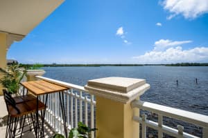 MLS# R10643807, Vero Beach, Florida 32960