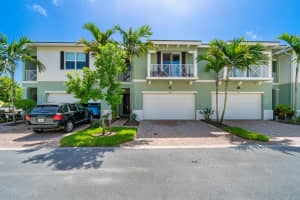 3140 Yorkshire Ln, Palm Beach Gardens, FL 33418, Sold 09/23/20