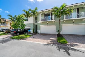 3140 Yorkshire Ln, Palm Beach Gardens, FL 33418, Sold 09/23/20