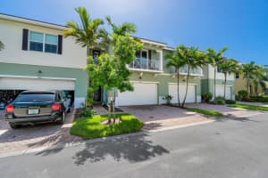 3140 Yorkshire Ln, Palm Beach Gardens, FL 33418, Sold 09/23/20