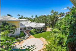 1137 Vista Del Mar Dr N, Delray Beach, FL 33483, Sold 05/01/21