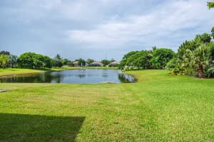 2440 4th Ln SW, Vero Beach, FL 32962, Sold 10/16/20
