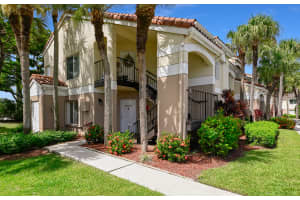 815 W Boynton Beach Blvd, Boynton Beach, FL 33426, Sold 10/23/20