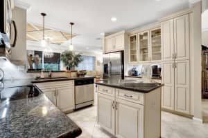 105 E Prive Cir, Delray Beach, FL 33445, Sold 09/15/20