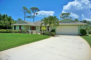 2143 NE Marlberry Ln, Jensen Beach, FL 34957, Sold 09/25/20