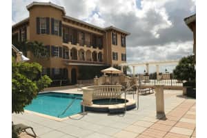 20 Orange Ave, Fort Pierce, FL 34950, Sold 04/16/21