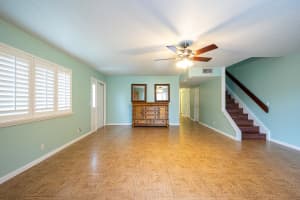 56 Maplecrest Cir, Jupiter, FL 33458, Sold 09/28/20