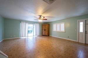 56 Maplecrest Cir, Jupiter, FL 33458, Sold 09/28/20