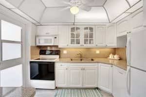 3221 NE 8th St, Pompano Beach, FL 33062, Sold 10/14/20