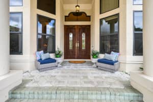 8691 Man O War Rd, Palm Beach Gardens, FL 33418, Sold 10/27/20