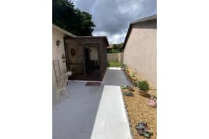 5328 Mirror Lakes Blvd, Boynton Beach, FL 33472, Sold 09/15/20