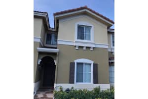 8900 W Flagler St, Miami, FL 33174, Sold 01/11/22