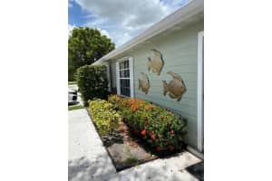 1733 Royal Forest Ct, West Palm Beach, FL 33406, Sold 09/29/20
