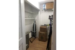 555 Banyan Tree Ln, Delray Beach, FL 33483, Sold 08/06/20