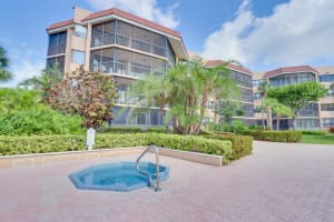800 Jeffery St, Boca Raton, FL 33487, Sold 04/07/21