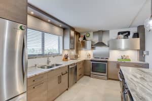 3525 S Ocean Blvd, South Palm Beach, FL 33480, Sold 10/13/20