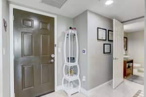 610 Clematis St, West Palm Beach, FL 33401, Sold 09/21/20