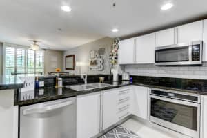 610 Clematis St, West Palm Beach, FL 33401, Sold 09/21/20