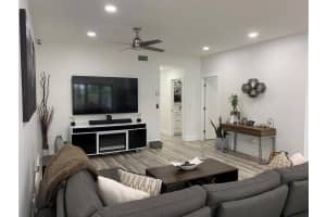 304 SW 27th Ave, Delray Beach, FL 33445, Sold 08/28/20