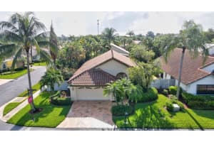 101 Executive Cir, Boynton Beach, FL 33436, Sold 10/07/20