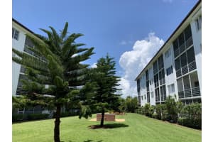 4500 N Flagler Dr APT A19, West Palm Beach, FL 33407, Sold 09/15/20