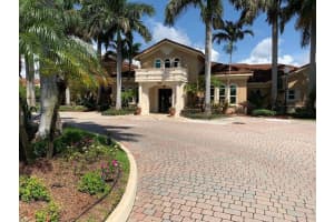 411 Villa Cir, Boynton Beach, FL 33435, Sold 09/11/20