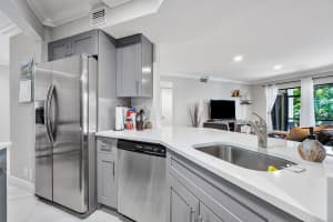 12725 Shoreline Dr #6c, Wellington, FL 33414, Sold 10/28/20