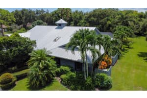 366 NE Ficus Terrace, Jensen Beach, FL 34957, Sold 10/05/20