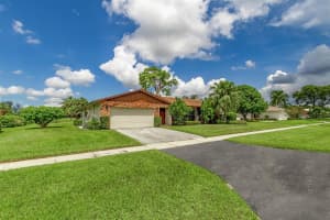 3159 Medinah Cir W, Lake Worth, FL 33467, Sold 10/14/20