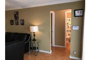 36 N Crossings Cir, Boynton Beach, FL 33435, Sold 10/06/20